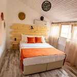 Munch House * Çeşme