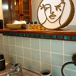Munch House *