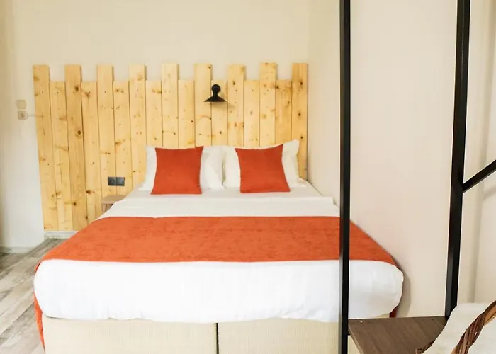 Munch House Кешме