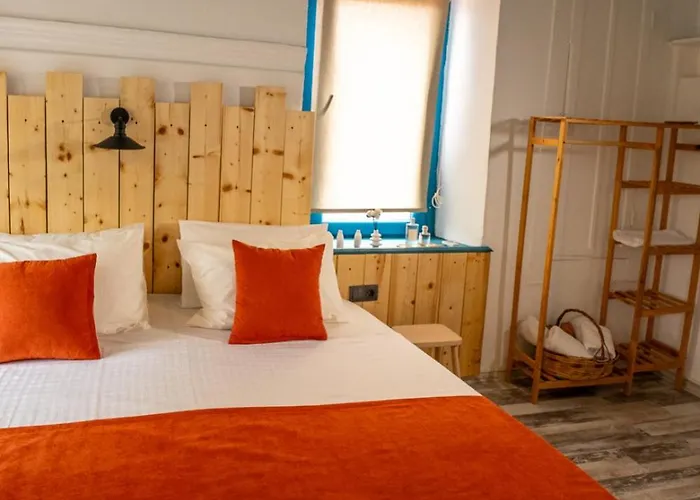 Munch House Szálloda *