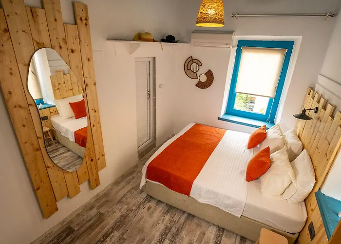 Munch House Szálloda *